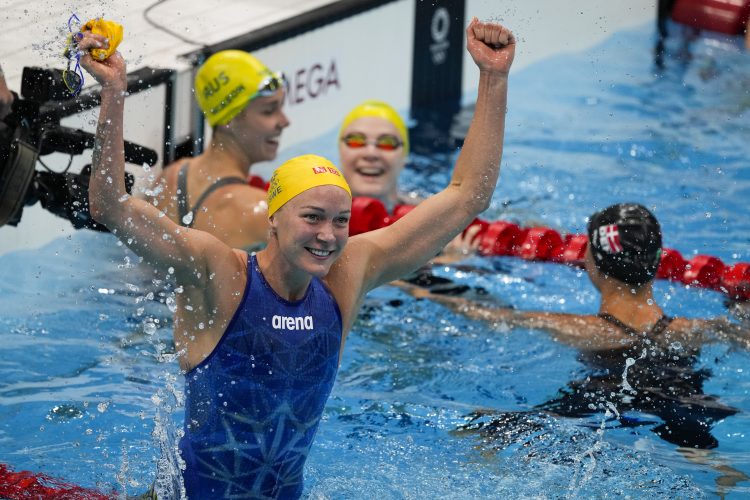 Olympics Latest: Australia's McKeon wins 50m swimming gold